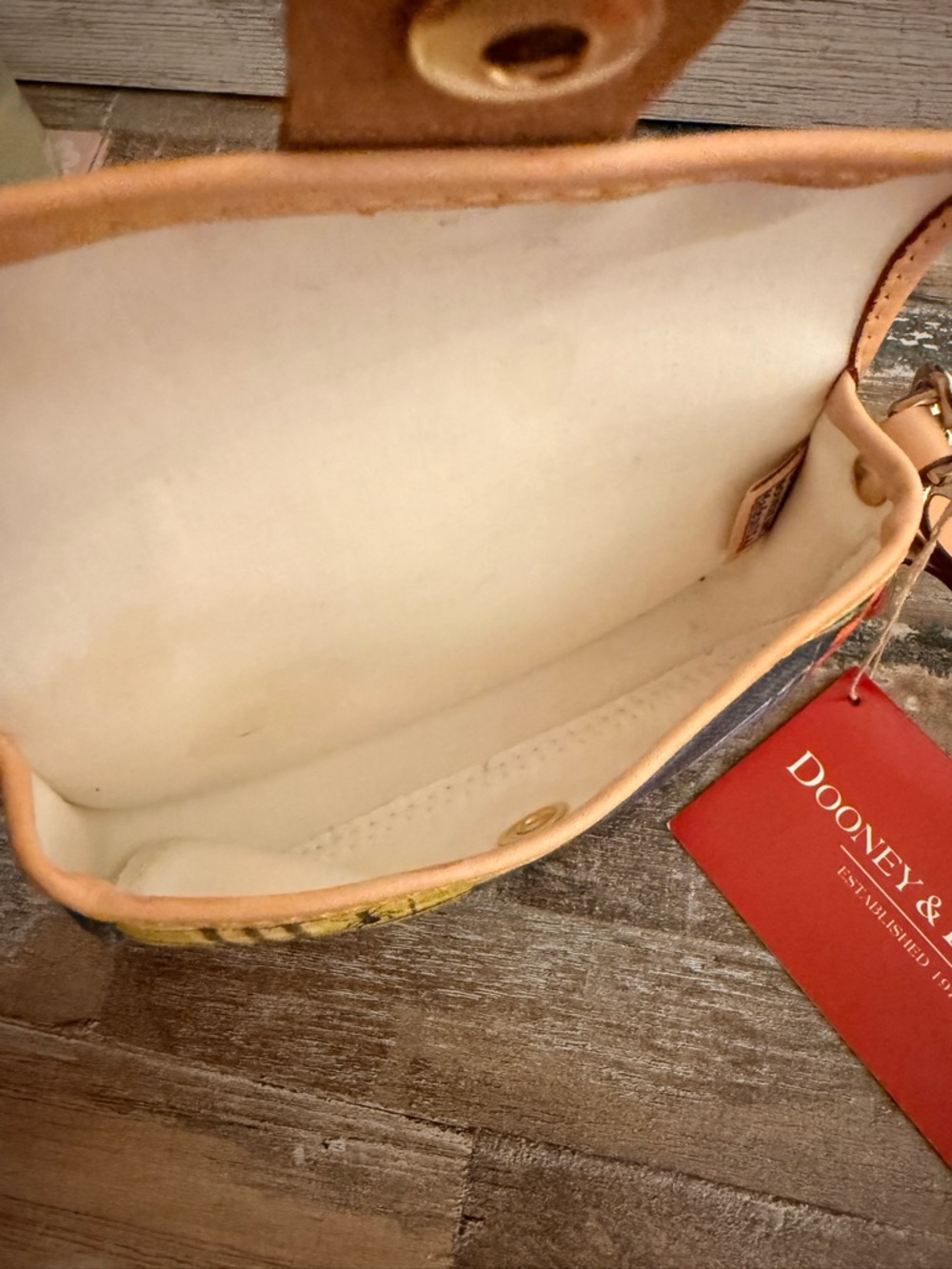Dooney & Bourke Madras Plaid Picnic Ants Canvas Flap Wristlet Pouch NWT Vintage - Picture 14 of 15